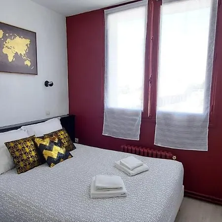 Hotel La Croisette & Restaurant Bistrot Gantier En Centre Royan