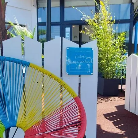 La Croisette & Restaurant Bistrot Gantier En Centre