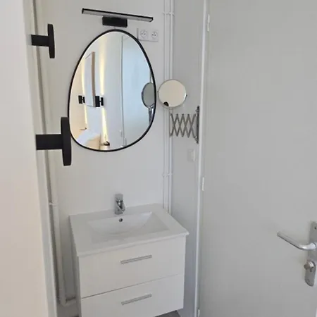 La Croisette & Restaurant Bistrot Gantier En Centre Hotel 2*