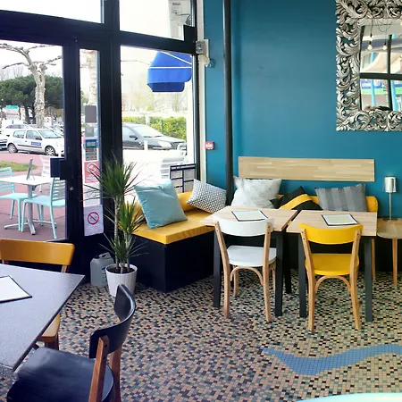 La Croisette & Restaurant Bistrot Gantier En Centre Hotel Royan