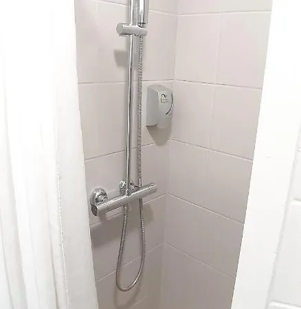 La Croisette & Restaurant Bistrot Gantier En Centre Hotel 2*