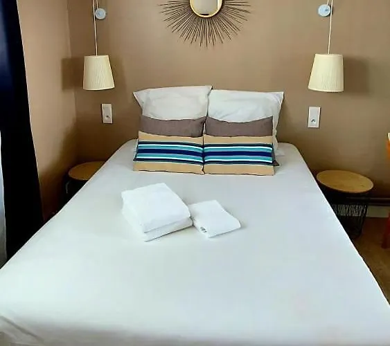 La Croisette & Restaurant Bistrot Gantier En Centre Hotel 2*