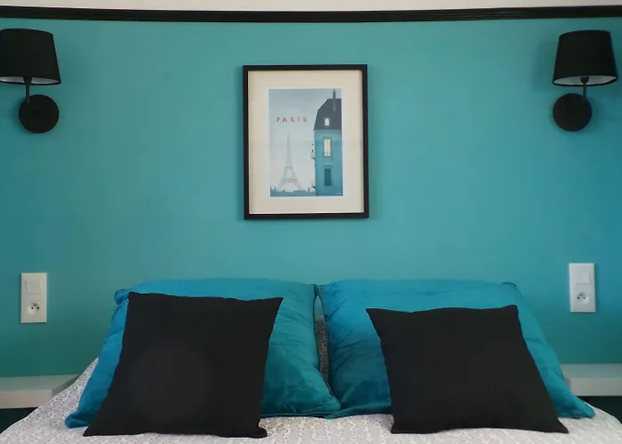 La Croisette & Restaurant Bistrot Gantier En Centre Hotel 2*