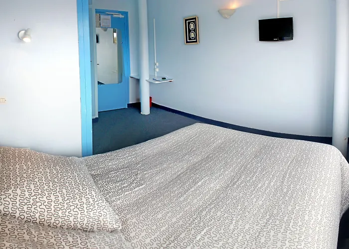 La Croisette & Restaurant Bistrot Gantier En Centre Royan