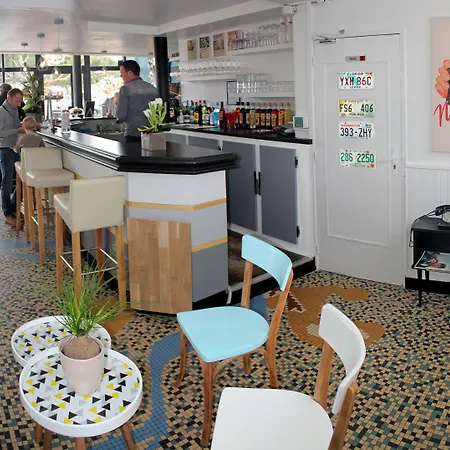 La Croisette & Restaurant Bistrot Gantier En Centre 2* Ρουαγιάν