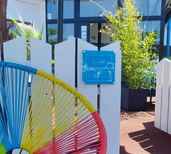 La Croisette & Restaurant Bistrot Gantier En Centre