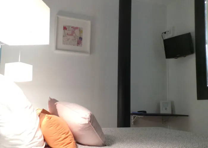 Ξενοδοχείο La Croisette & Restaurant Bistrot Gantier En Centre