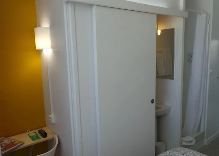 Ξενοδοχείο La Croisette & Restaurant Bistrot Gantier En Centre Ρουαγιάν