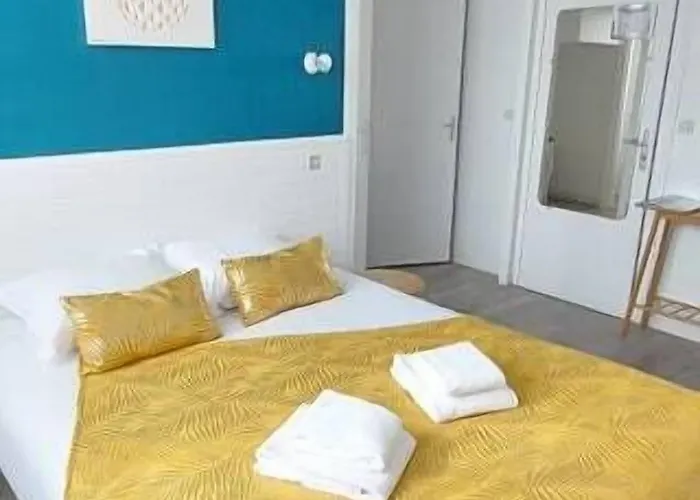 Ξενοδοχείο La Croisette & Restaurant Bistrot Gantier En Centre